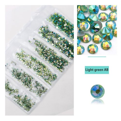 Set of 1680 crystal rhinestones in 6 sizes P36 - Light green AB